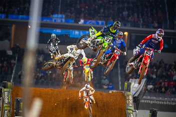 Supercross VIP Experiences – Feld Experiences